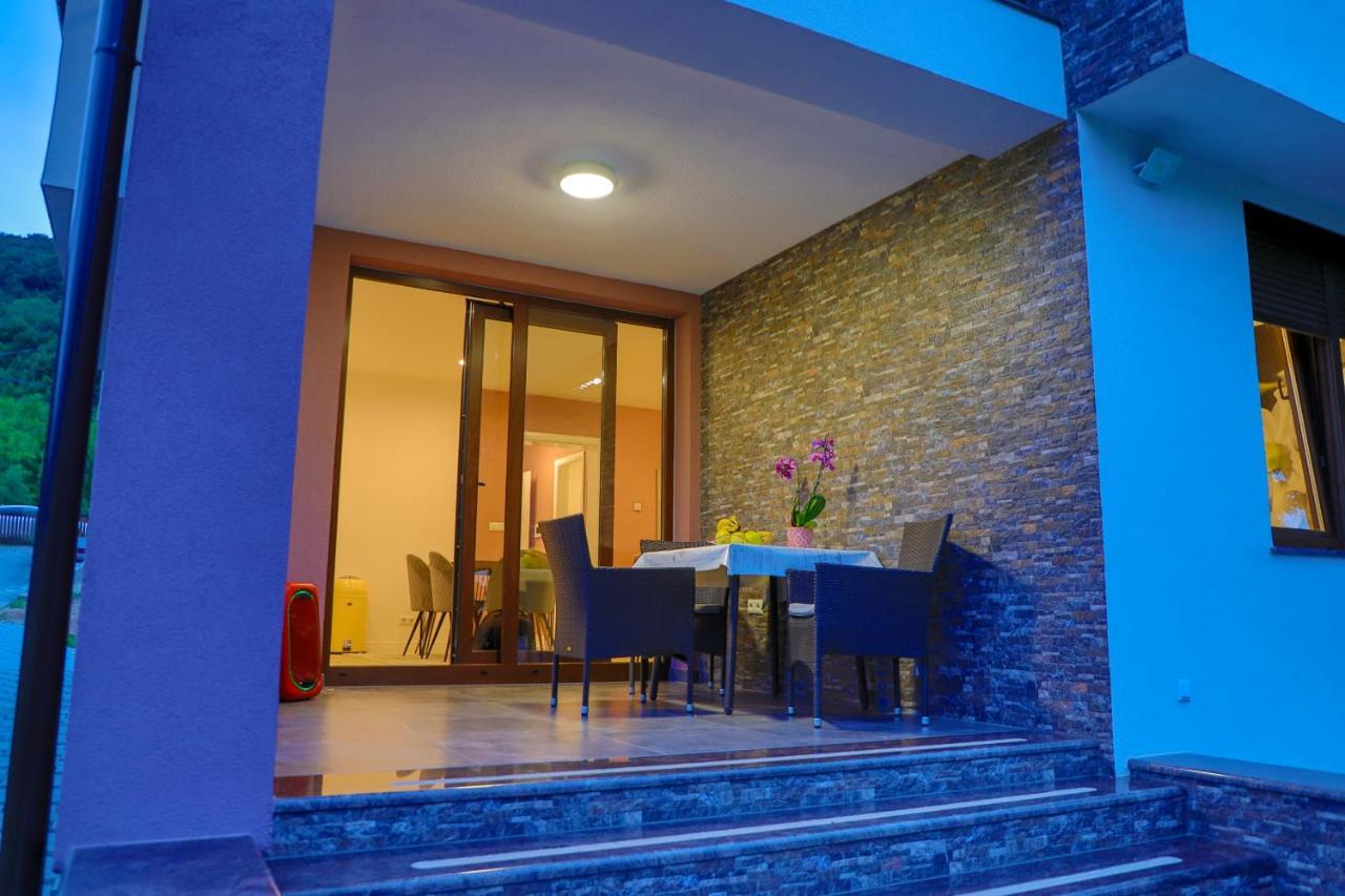 Apartments Edy Bihać Exterior foto