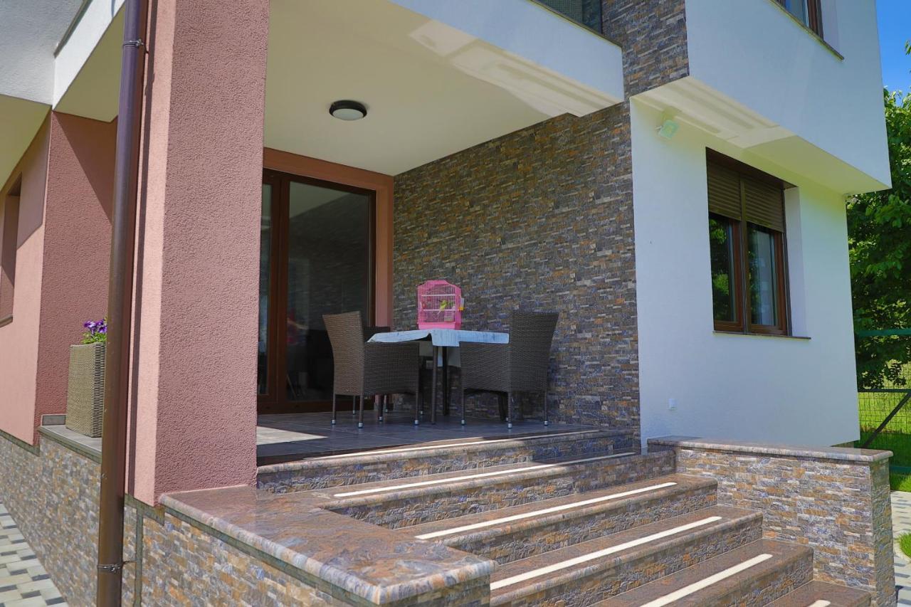 Apartments Edy Bihać Exterior foto